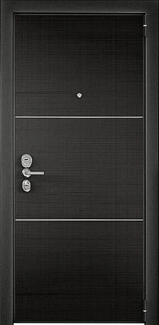 Входная дверь Everest-17 (Ламинат) - внешняя сторона