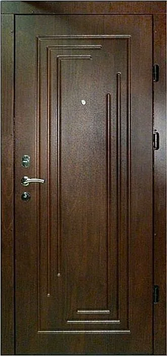 Входная дверь Valor-13 (МДФ Шпон) - внешняя сторона